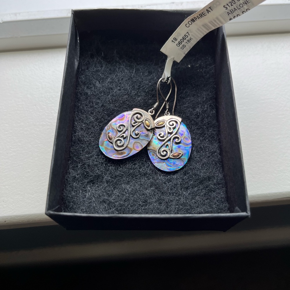Bali Couture Abalone Earrings-NWT - Picture 2 of 3